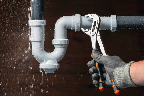 Professional Drain Cleaning technician working in Enterprise, WV